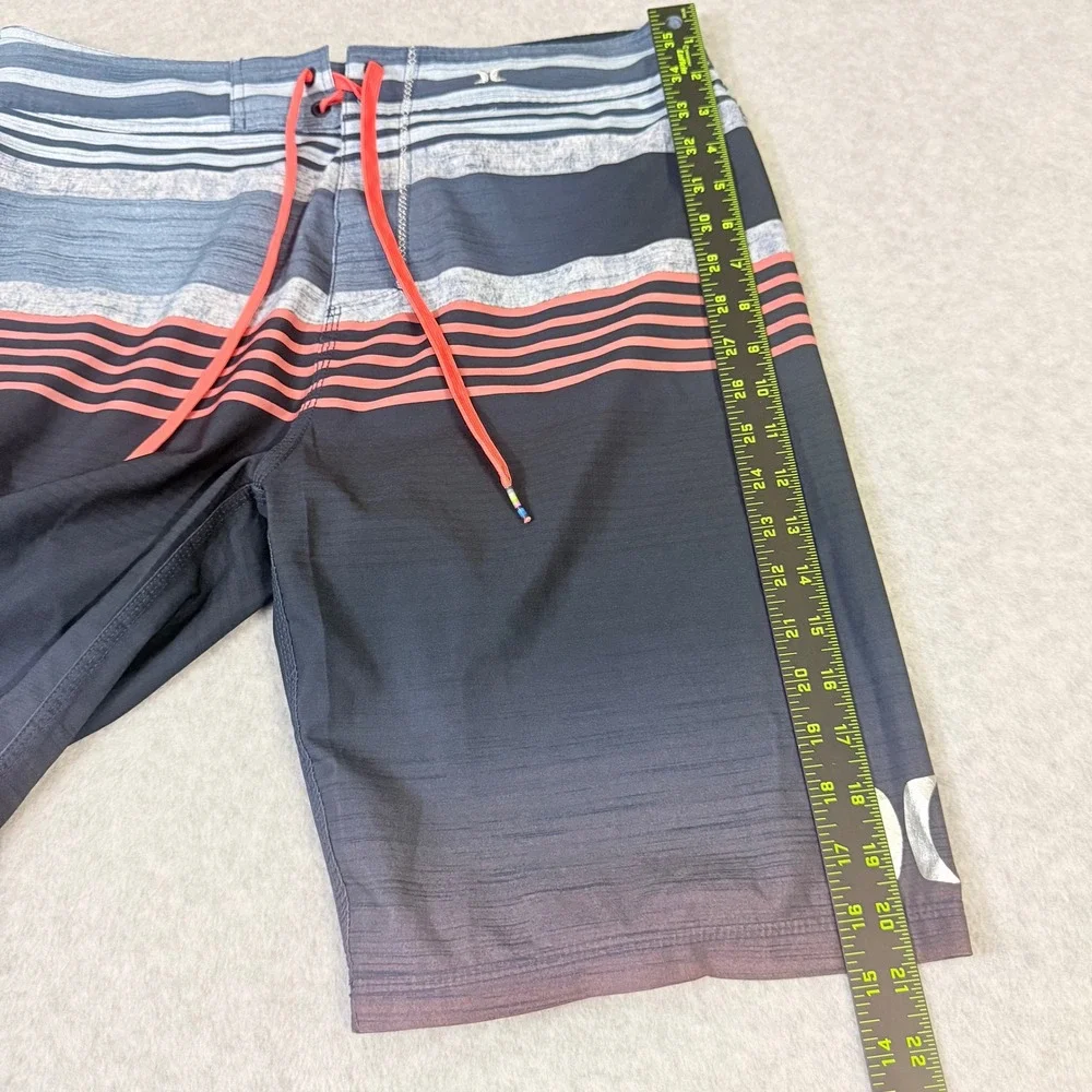 Hurley Phantom Mens Board Shorts Size 31 Blue Black Ombre Striped MBS0005480